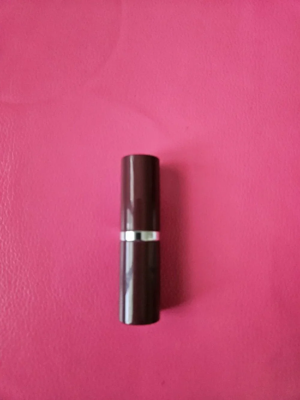 Clinique Dramatically Different Lipstick #50 A Different Grape New